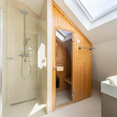 Waterland For Six Person Egmond aan den Hoef